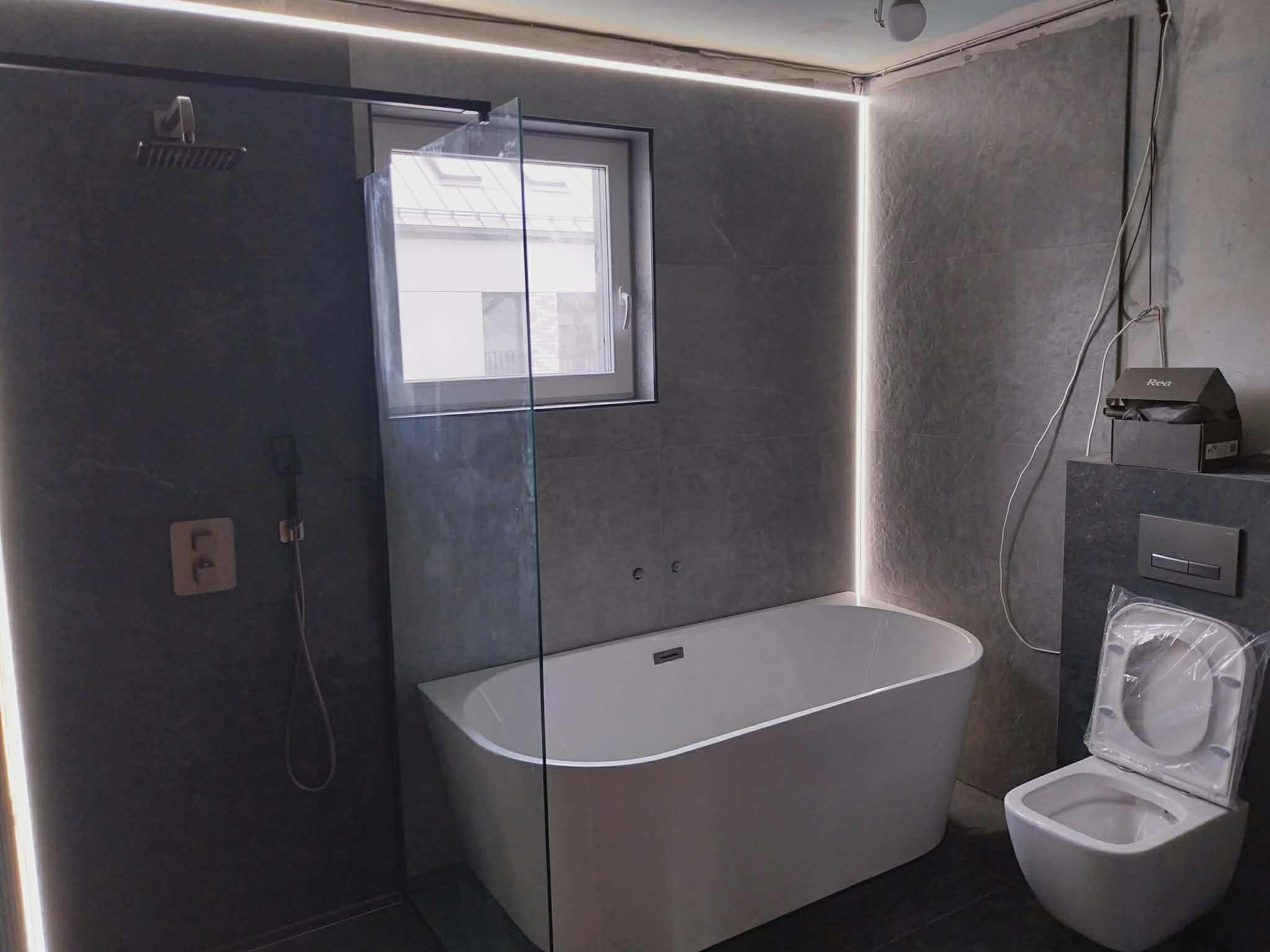 a4b68494-414b-4d81-8b58-471ce9a6553a